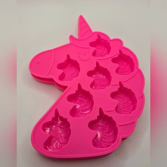 NWOT Pink Unicorn Shaped Ice Cube Trays Silicone Lot Of 2 - Picture 3 of 4